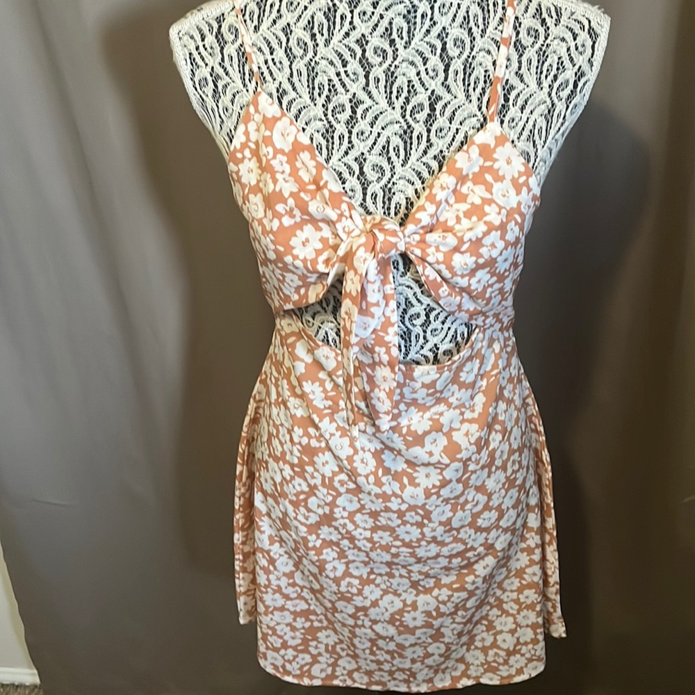 Sexy cut out Summer Dress🌸🌸